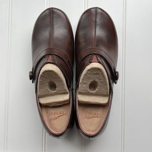 NWT dansko solstice shoes